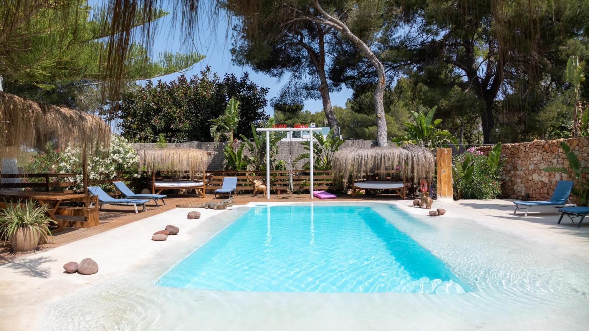 Clara Ibiza * Santa Eularia des Riu