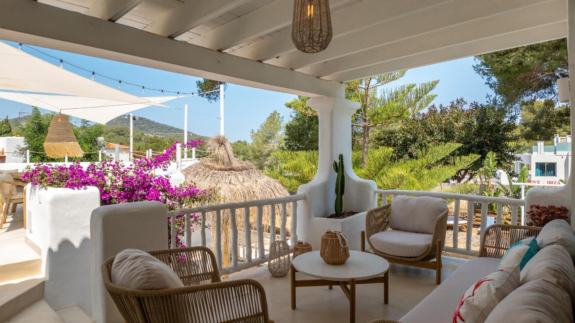 Clara Ibiza Villa Santa Eularia des Riu